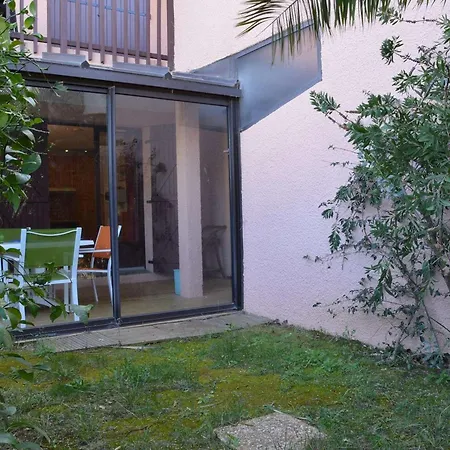 T2 Avec Piscine, Jardinet Et Parking A 250m De La A Saint-cyprien - Fr-1-225d-22 * Saint-Cyprien (Pyrenees-Orientales)
